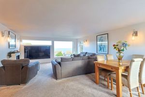 Photo 11- click for photo gallery